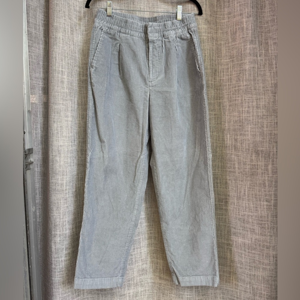 GAP gray corduroy pants EUC medium